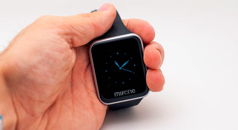 Yet another «умные часы» Mifone W15: ещё дешевле?